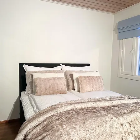 Aurora Riverside By Booklapland Villa *