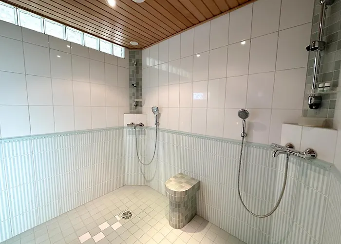 Willa Aurora Riverside By Booklapland *