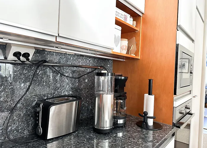 Willa Aurora Riverside By Booklapland *