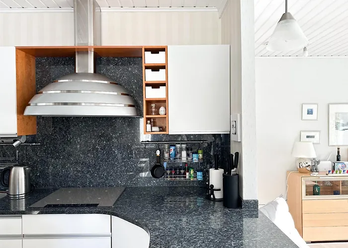 Willa Aurora Riverside By Booklapland