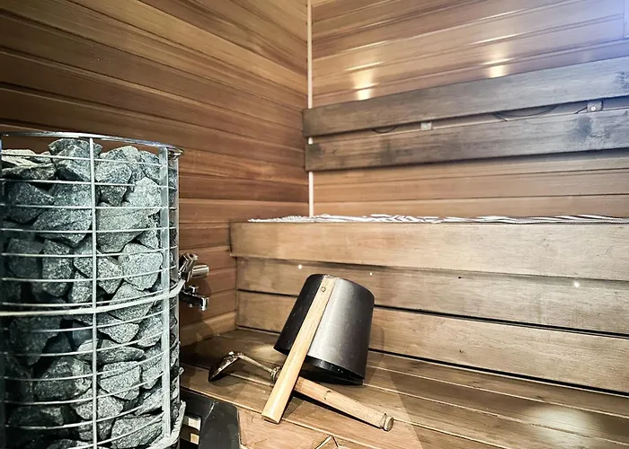 Aurora Riverside By Booklapland * Rovaniemi