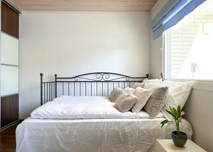 Aurora Riverside By Booklapland Rovaniemi