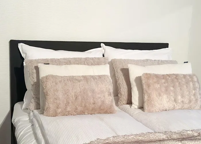 Aurora Riverside By Booklapland Willa *